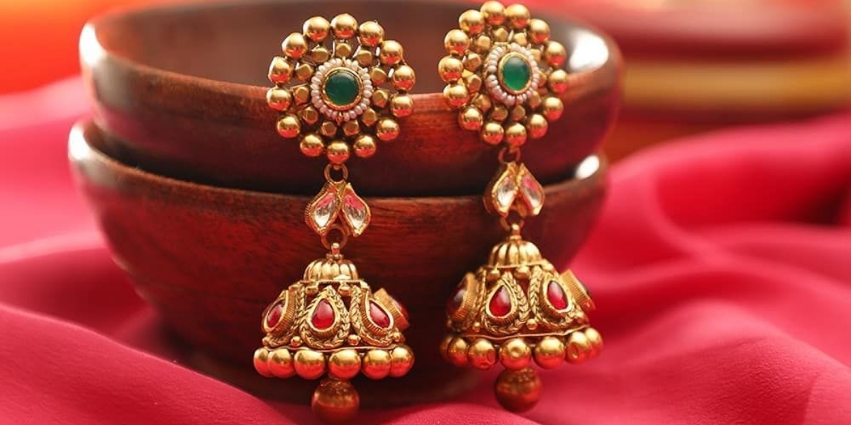 Value of Gold — What Determines It?